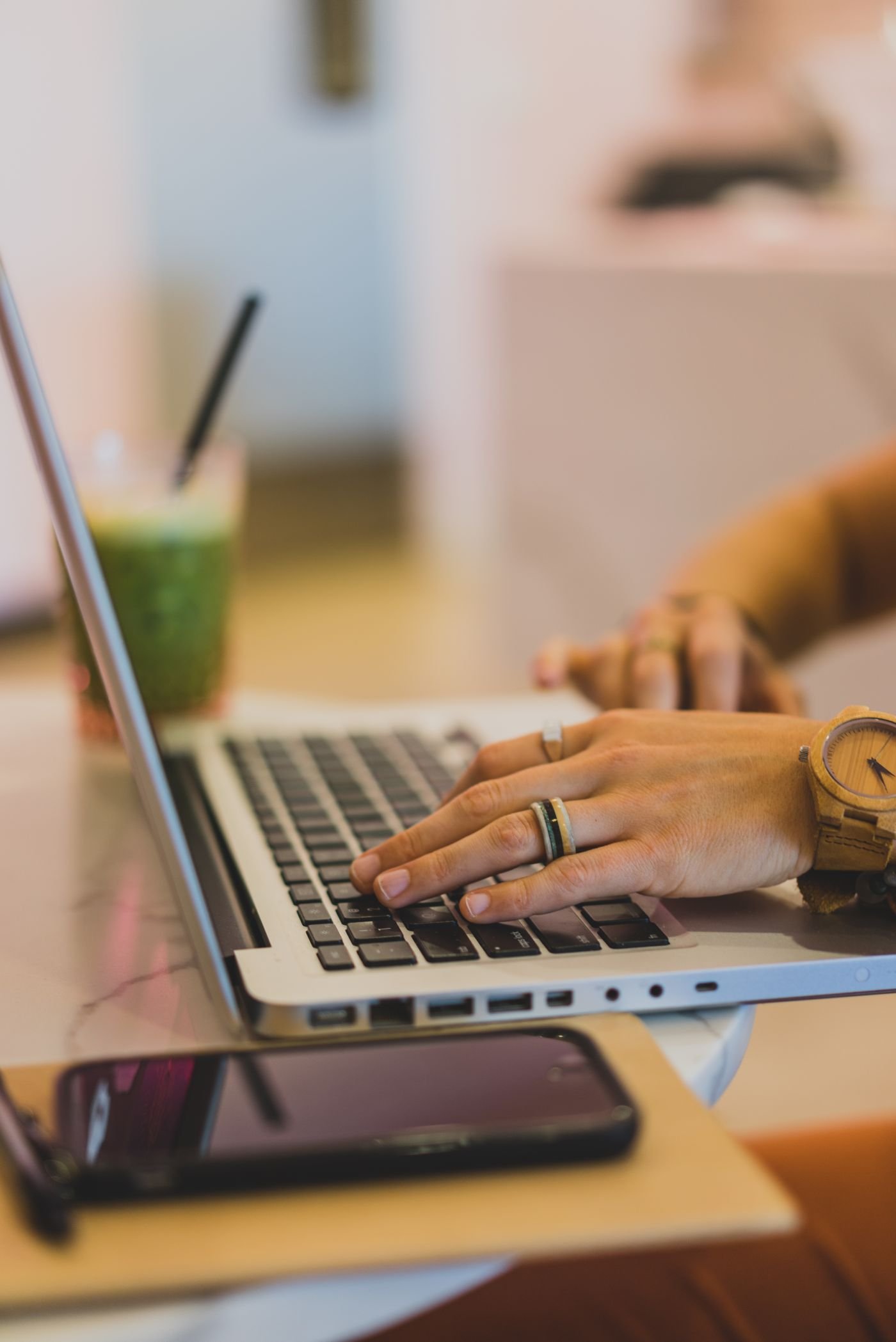 About Us 7 About Us 7